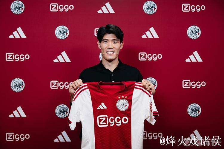 罗马诺:富安健洋以自由球员身份加盟阿贾克斯,签约至2026年6月 罗马诺:富安健洋以自由球员身份加盟阿贾克斯,签约至2026年6月