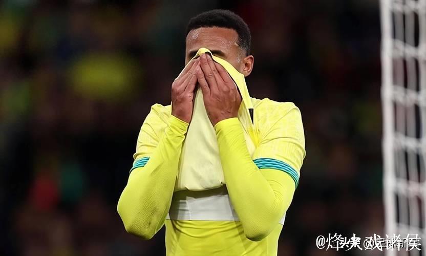 阿森纳雪上加霜!后防核心伤缺4-6周 一线队后卫仅剩5人 阿森纳雪上加霜!后防核心伤缺4-6周 一线队后卫仅剩5人